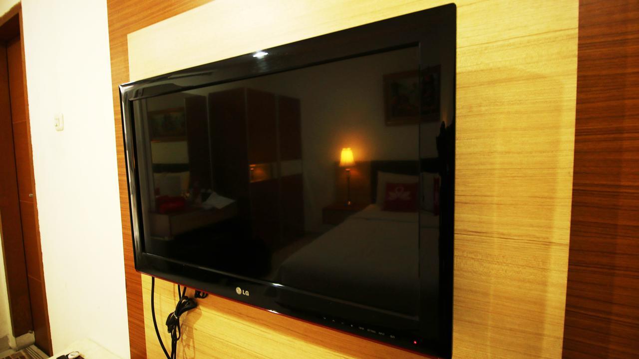 Zen Rooms Mundinglaya Dago Bandung Exterior foto