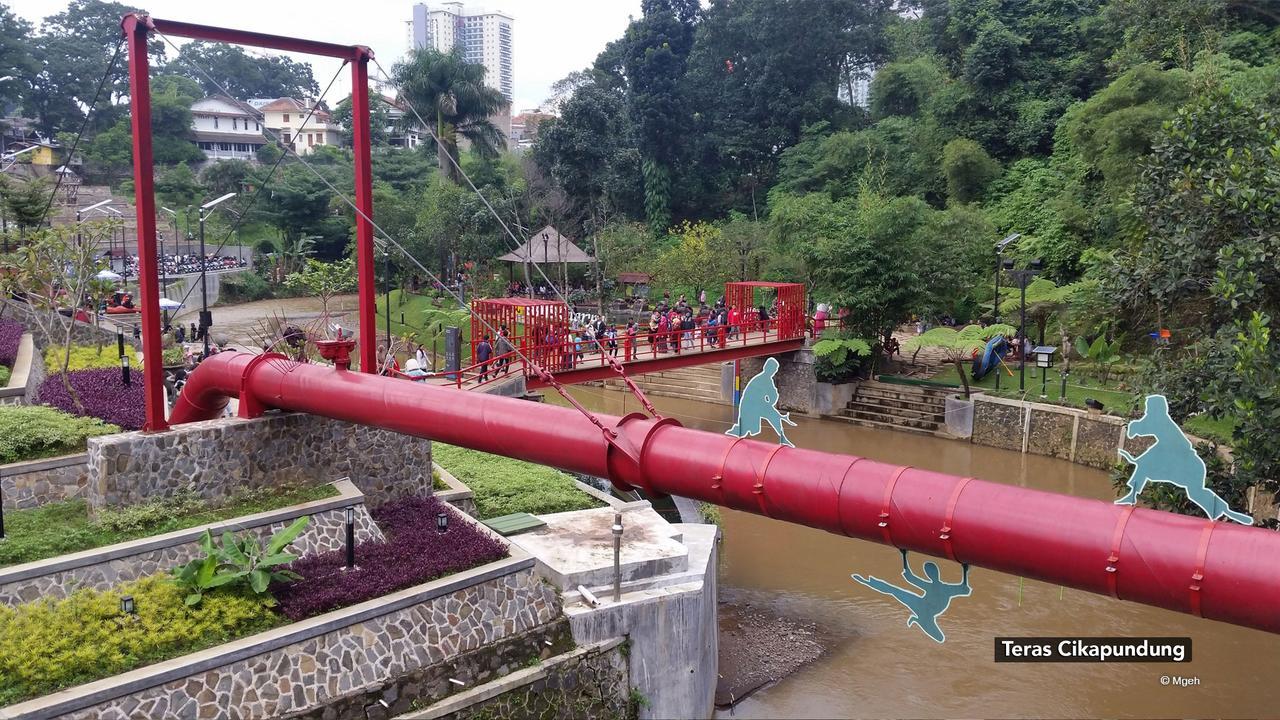 Zen Rooms Mundinglaya Dago Bandung Exterior foto