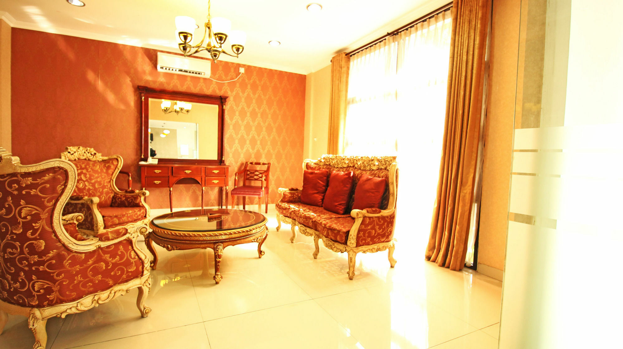 Zen Rooms Mundinglaya Dago Bandung Exterior foto